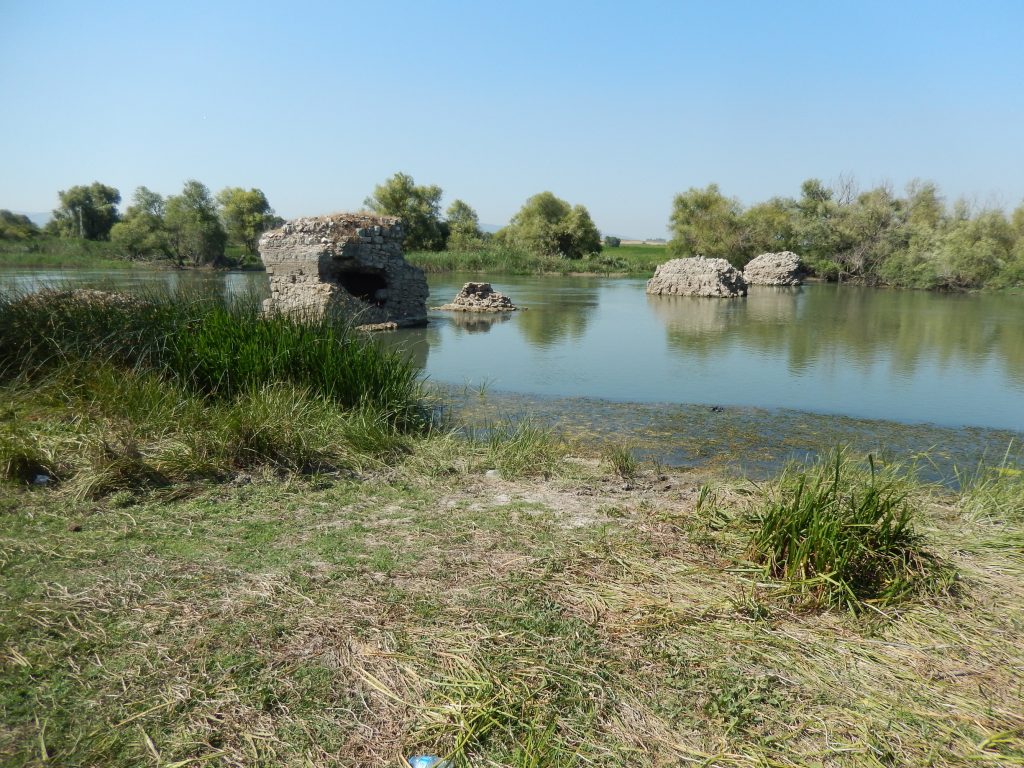 bridge-w-of-lake-ulubat-1